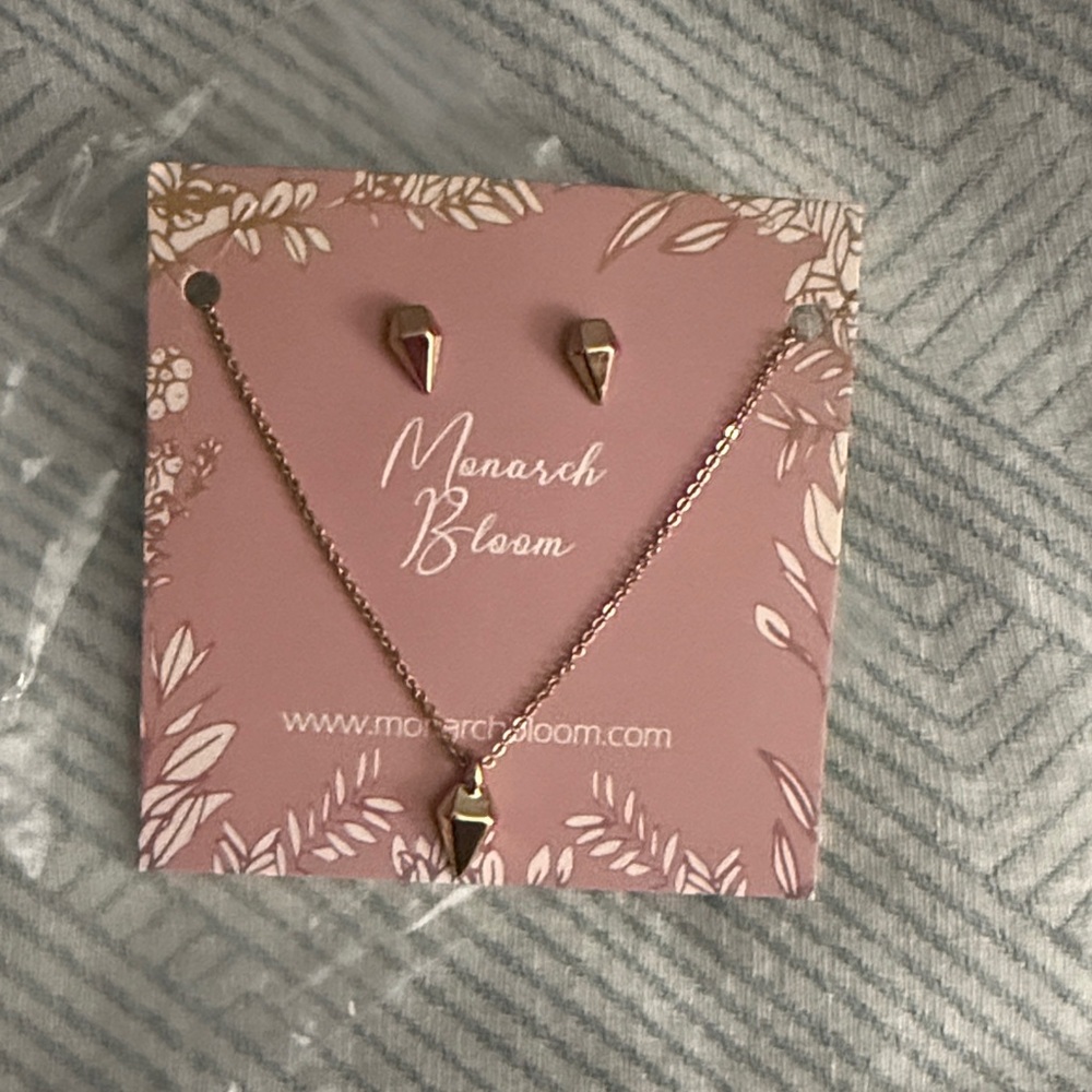 Gold Jewelry Set